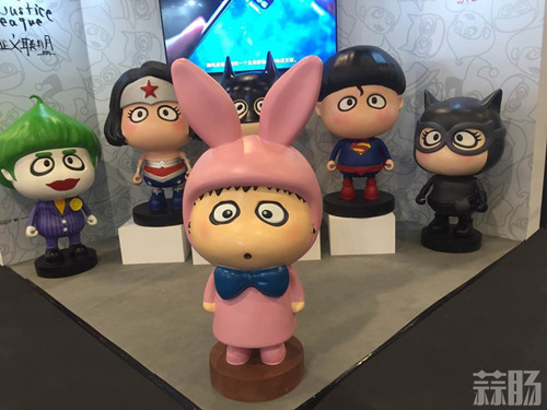 BTS 潮流玩具展 抢到心仪已久的玩具还是收获了满满的情怀？ 8.jpg