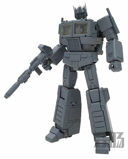 变形金刚MP-44擎天柱V3 售价高达5万日元