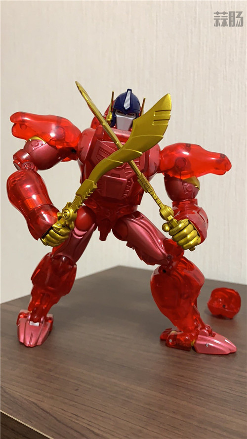 变形金刚MP-38+燃烧黑猩猩队长玩具实物图公开