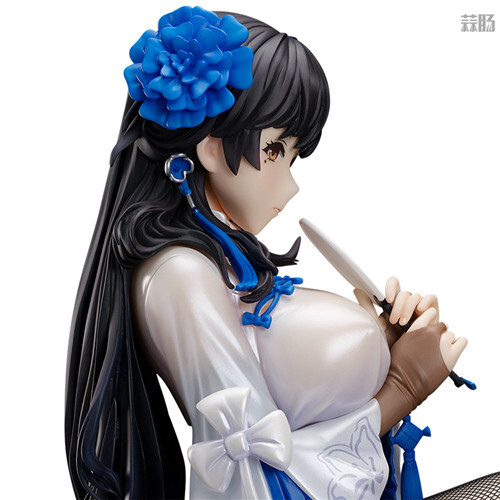 freeing推出少女前线玉玲珑版95式14手办