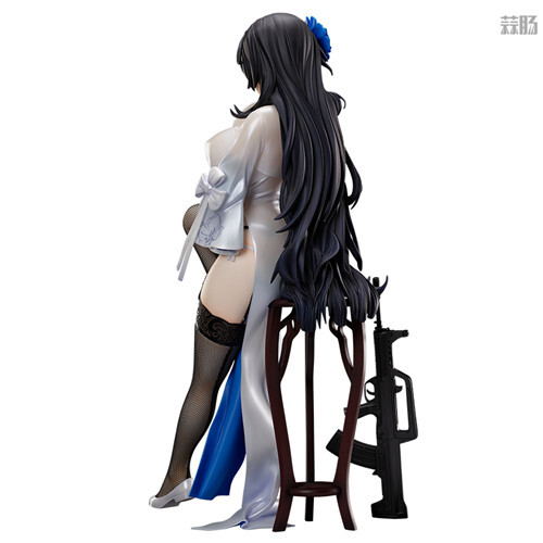 freeing推出少女前线玉玲珑版95式14手办
