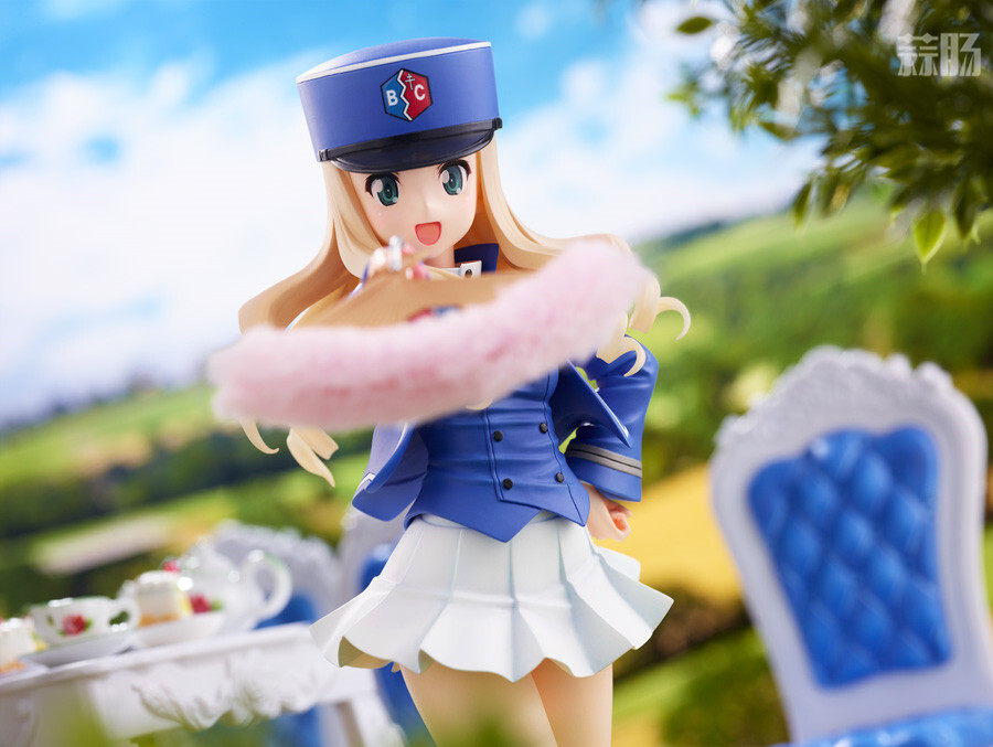 WAVE推出Dream Tech《少女与战车 最终章》玛丽 战车夹克Ver.1/8模型