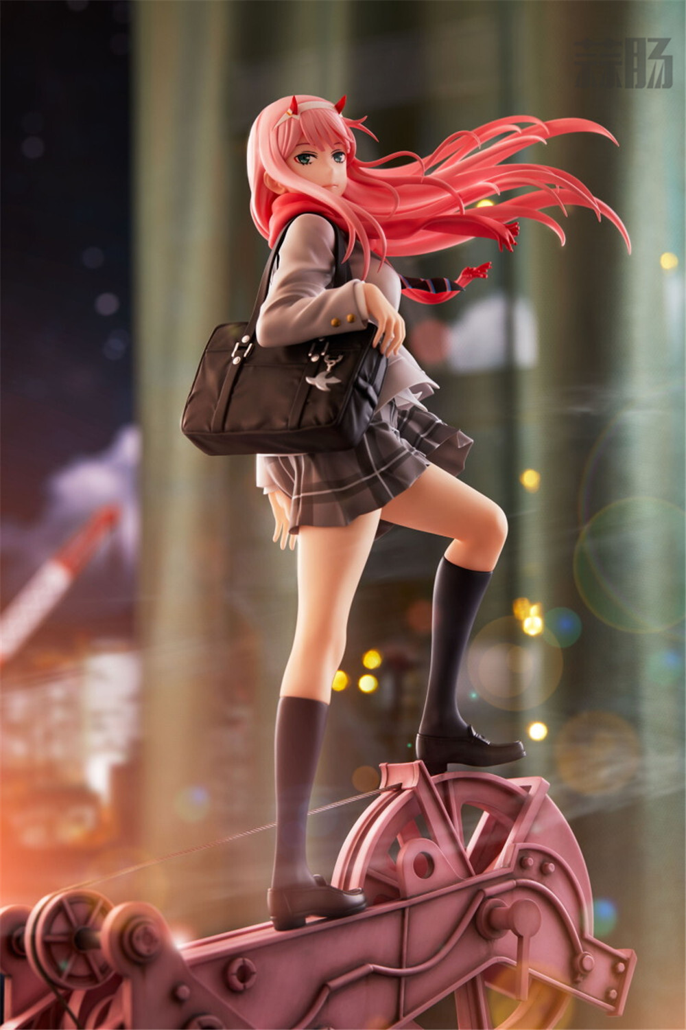 ANIPLEX+再版《DARLING in the FRANXX》02 制服Ver.1/7手办