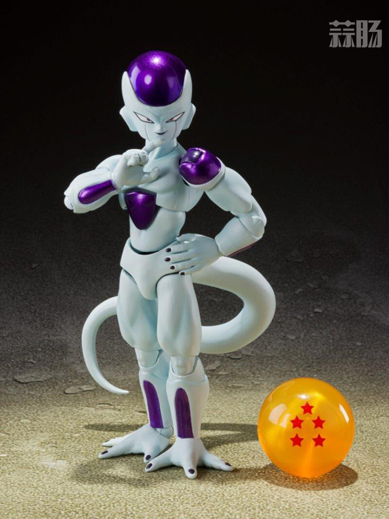 万代推出SHF《龙珠Z》弗利萨第四形态可动人偶