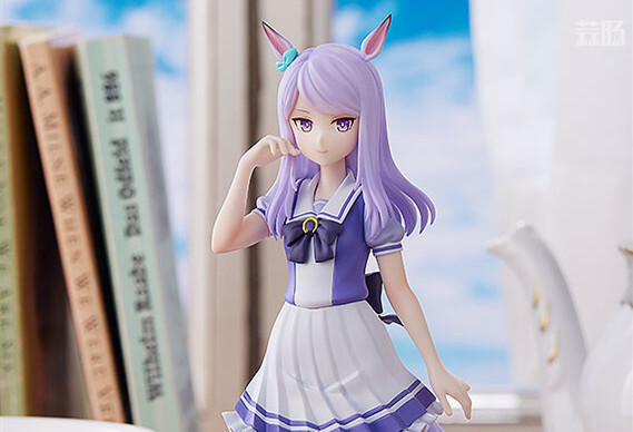 良笑社推出PUP《赛马娘 Pretty Derby》目白麦昆 制服Ver.手办