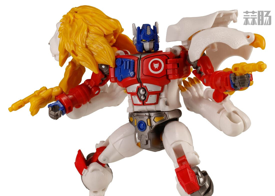 Takara Tomy推出日版变形金刚传世系列TL-25日版《超能勇士》白狮擎天柱
