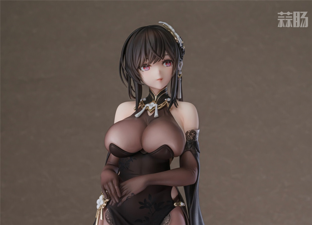 AniGift推出《碧蓝航线》镇海-奇奢华苑Ver. 1/6手办
