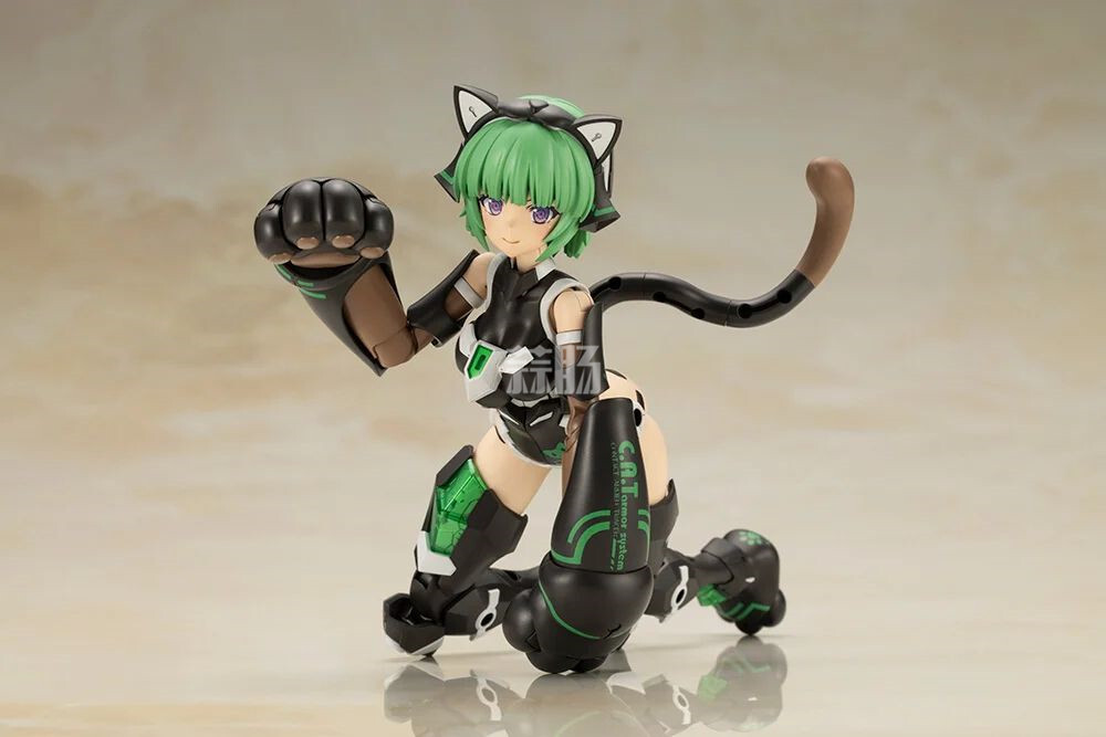 寿屋推出FAG机甲少女“祸月 猫咪装甲”拼装人偶