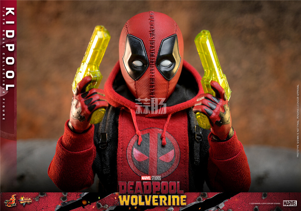 Hot Toys推出《死侍与金刚狼》死侍小子 1:6比例人偶