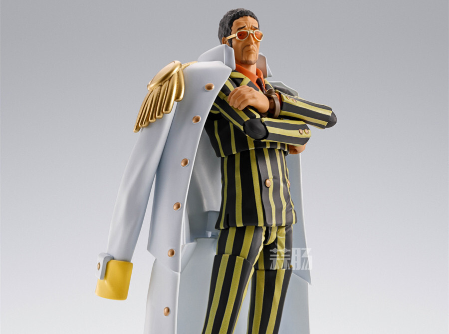 万代推出SHF《海贼王》波尔萨利诺 -未来岛艾格赫德-可动人偶