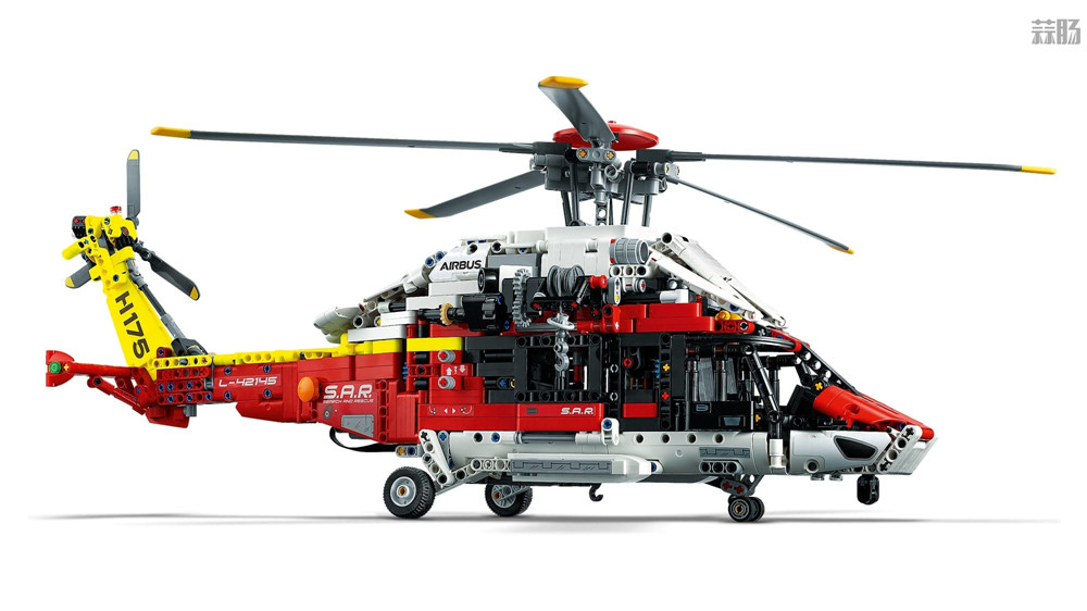 乐高推出科技系列lego-42145 h175/ac352救援直升机 积木套件